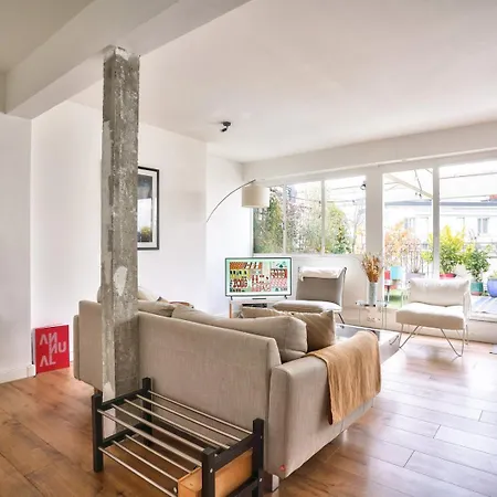 Appartamento Guestready - Confortable Avec Terrasse Au 18e *