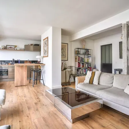 Guestready - Confortable Avec Terrasse Au 18e Appartamento *